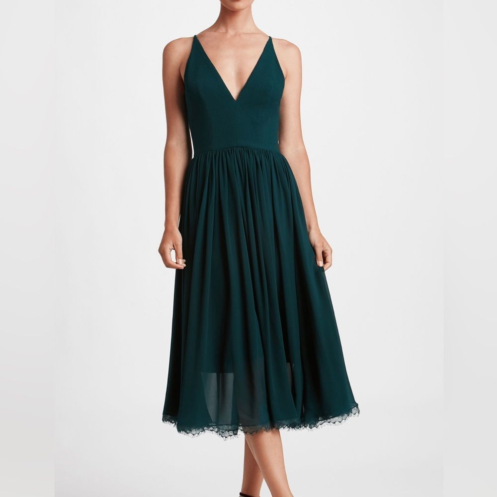 Dress The Population Alicia Scalloped Lace Hem Crepe Midi Dress size Small NWOT